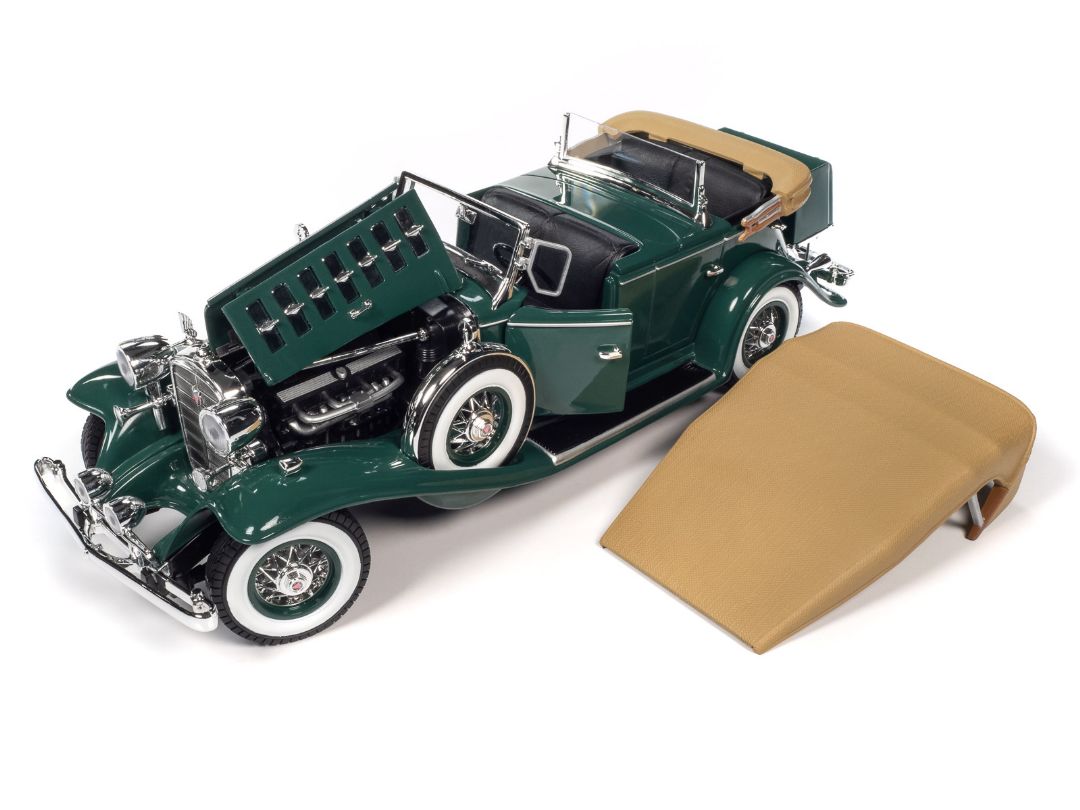 Auto World 1/18 1932 Cadillac V16 Phaeton - Dark Green