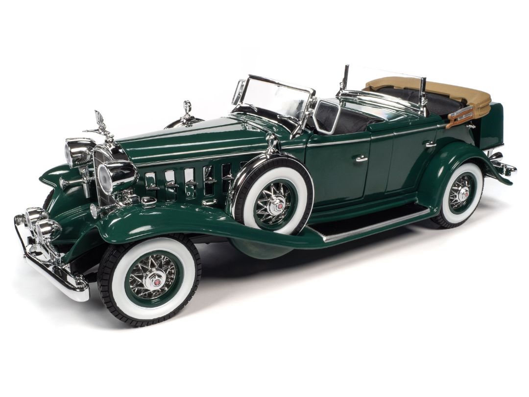 Auto World 1/18 1932 Cadillac V16 Phaeton - Dark Green - Click Image to Close