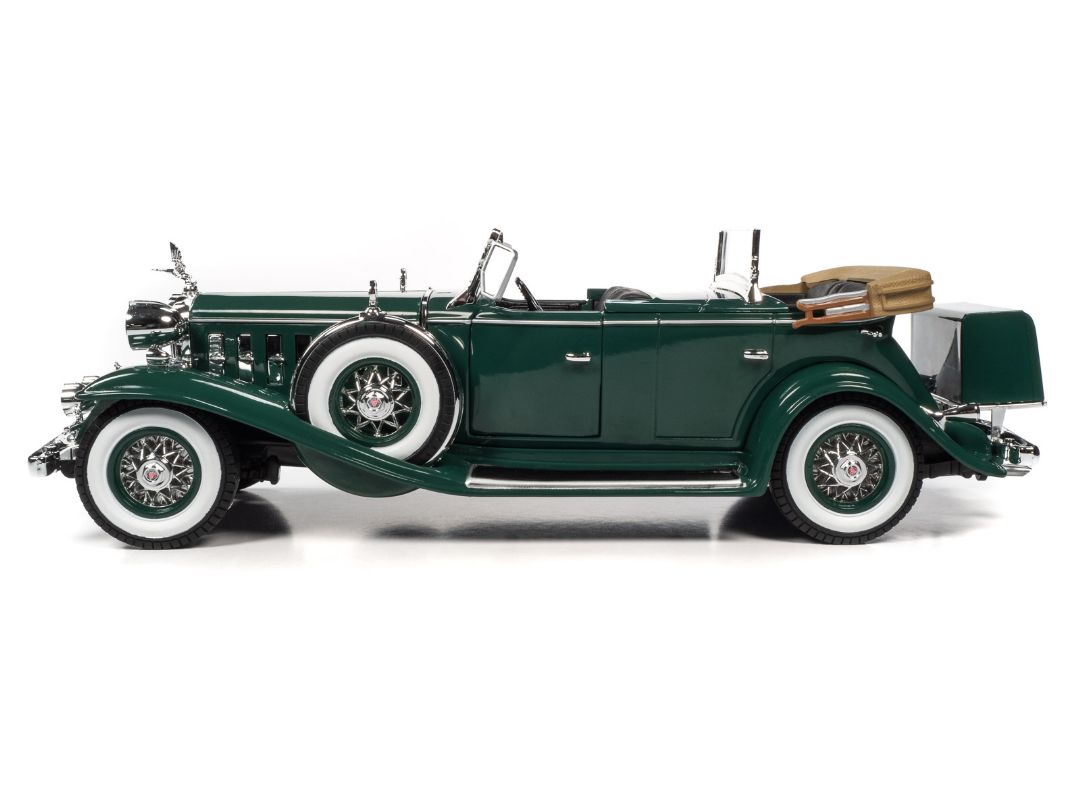 Auto World 1/18 1932 Cadillac V16 Phaeton - Dark Green - Click Image to Close