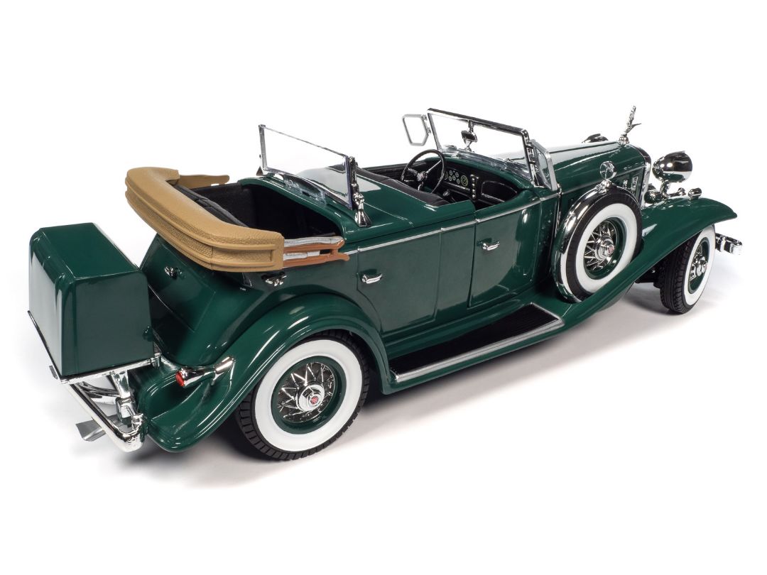 Auto World 1/18 1932 Cadillac V16 Phaeton - Dark Green - Click Image to Close