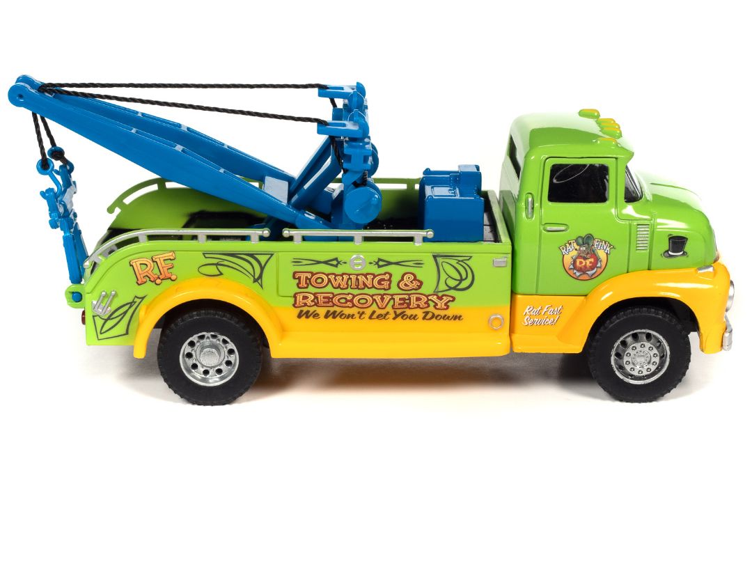 Auto World 1/48 Rat Fink Garage with 1/32 Tow Truck Set - Click Image to Close