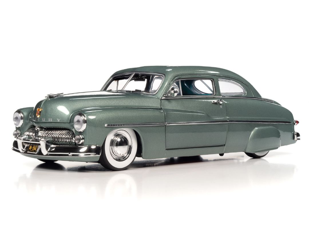 Auto World 1/18 1949 Mercury Eight Coupe - Berwick Green