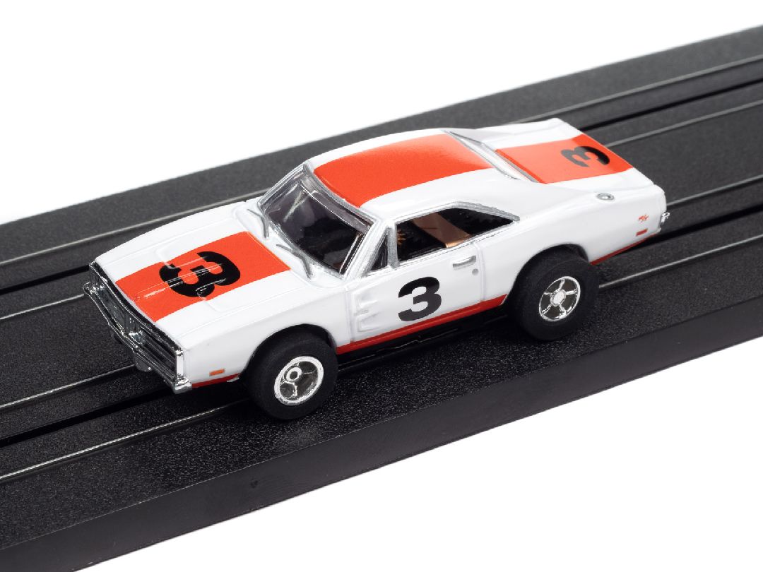 Auto World 14' Motorsport 500 Slot Race Set