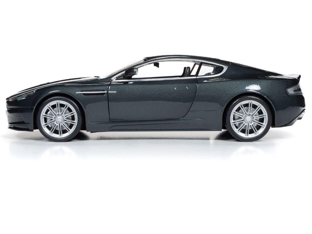 Auto World 1/18 James Bond 007 Quantum of Solace Aston Martin