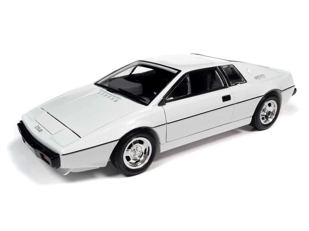 Auto World 1/18 James Bond 1971 Lotus Espirit - Lotus White - Click Image to Close