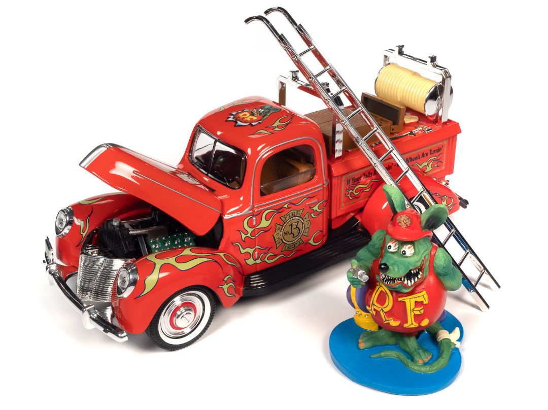 Auto World 1/18 Rat Fink Fire Truck with Resin Figure - Red - Click Image to Close