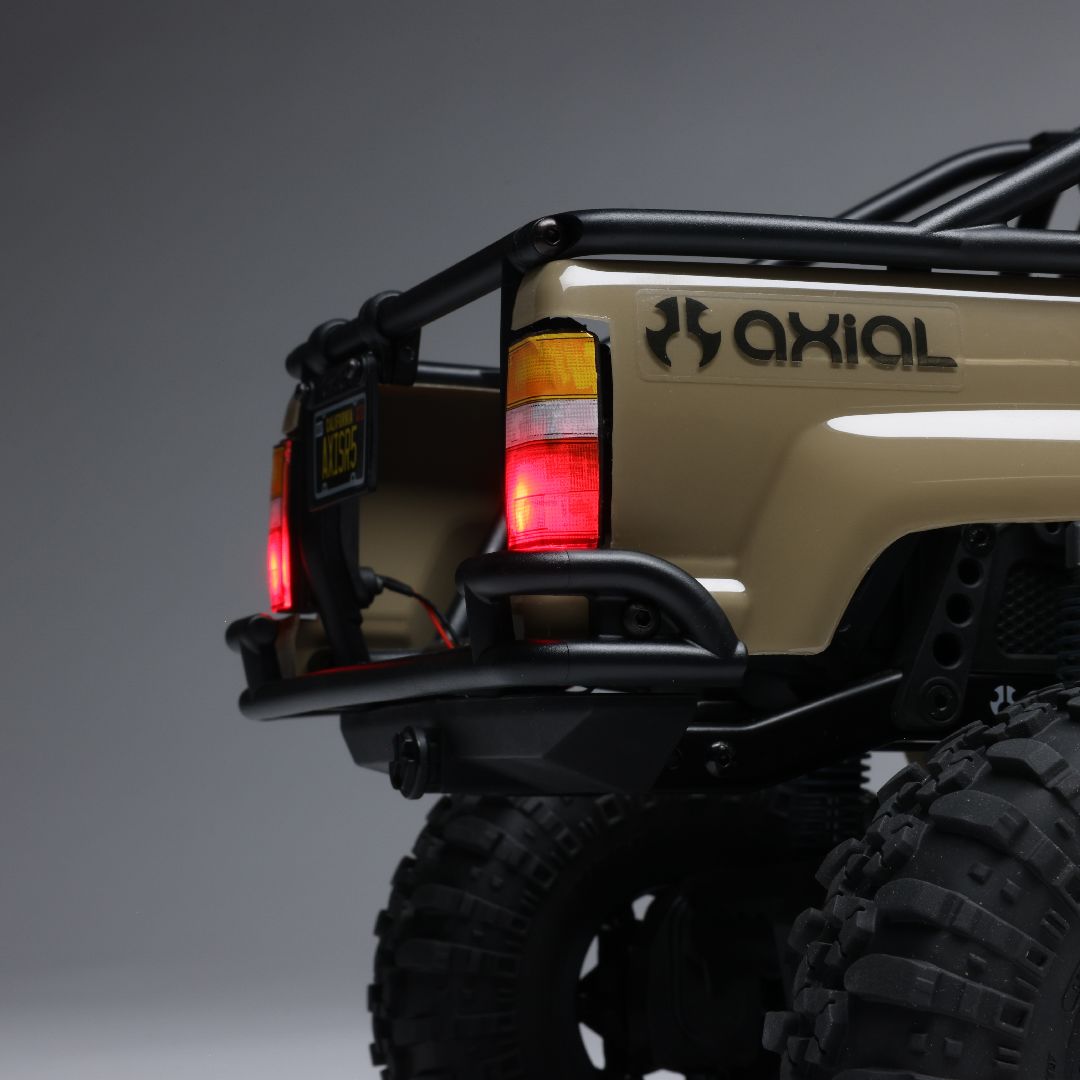 Axial 1/10 SCX10 III 1987 Toyota SR5 Brushed 4x4 RTR - Tan Axial 1/10 SCX10 III 1987 Toyota SR5 Brushed 4x4 RTR - Tan