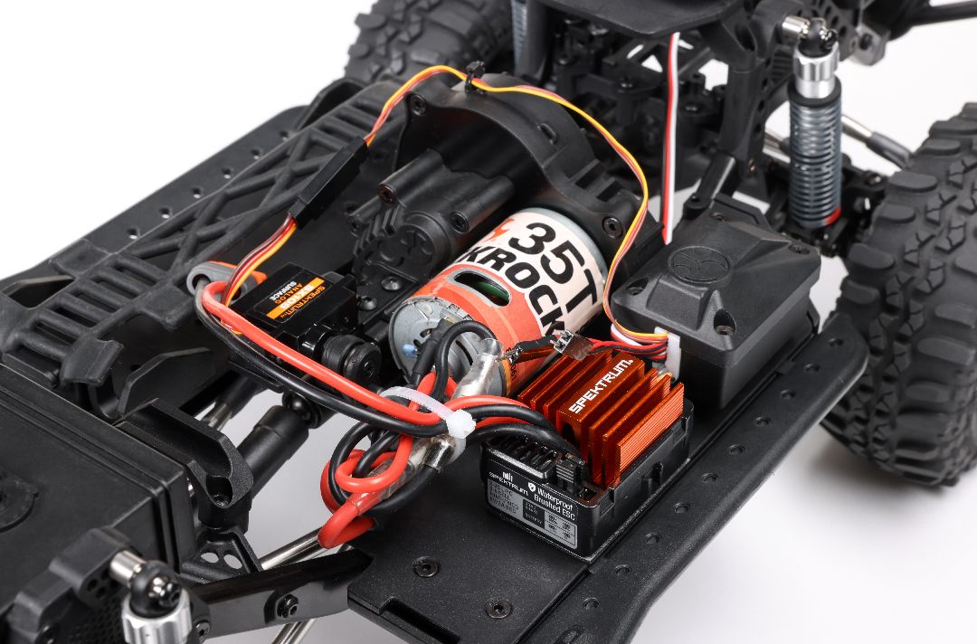 Axial 1/10 SCX10 III 1987 Toyota SR5 Brushed 4x4 RTR - Red Axial 1/10 SCX10 III 1987 Toyota SR5 Brushed 4x4 RTR - Red