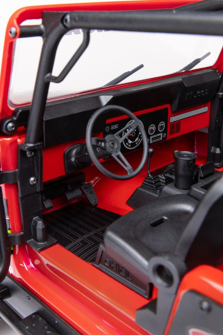 Axial 1/10 SCX10 III Jeep CJ-7 4X4 RTR Brushed Crawler - Red