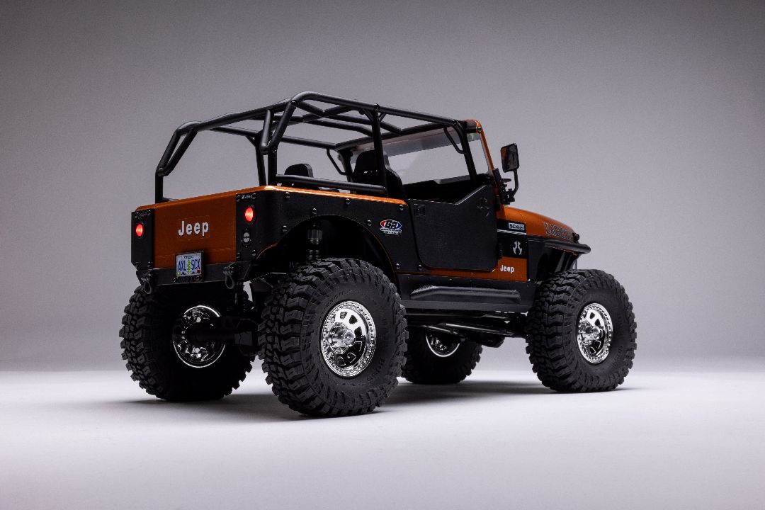 Axial 1/10 SCX10 III Jeep CJ-7 4X4 RTR Brushed Crawler - Copper