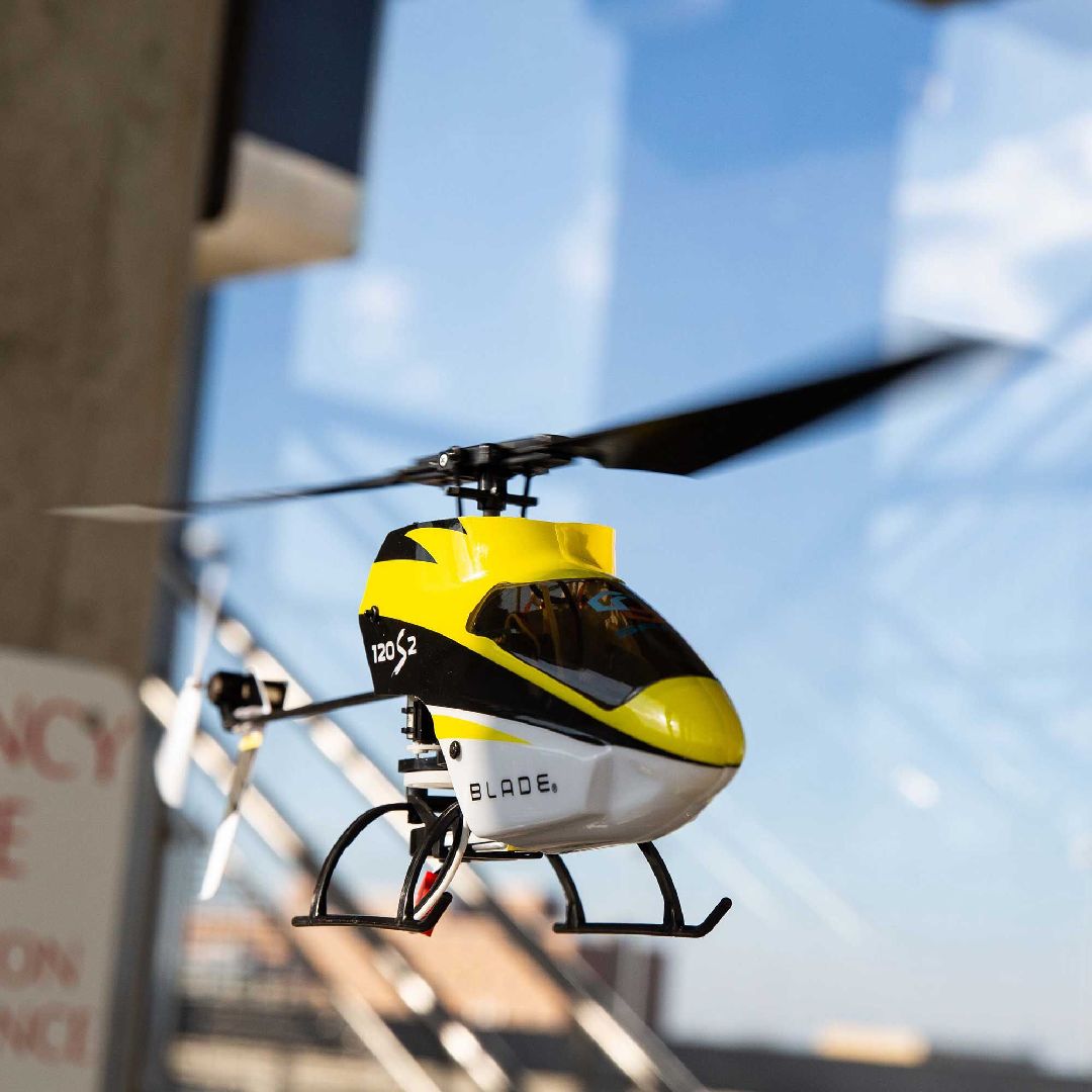 Blade Helicopters 120 S 2 RTF w/ SAFE Technology (B&C Included)