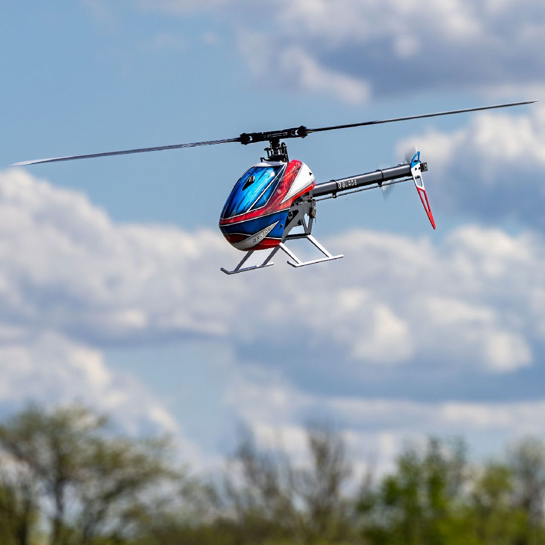Blade Helicopters Fusion 700 Kit w/Motor and Blades