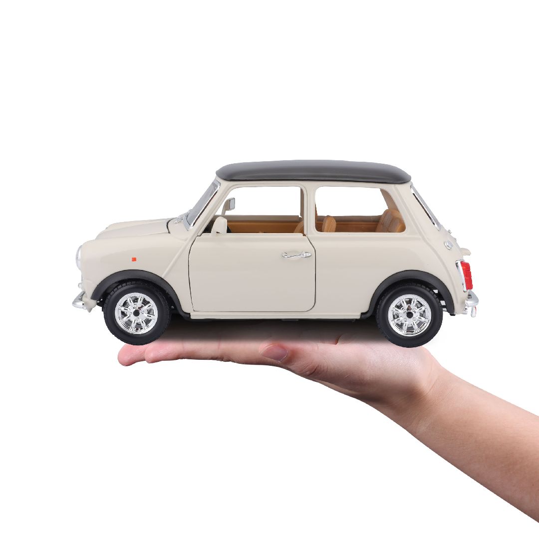 Bburago 1/16 Mini Cooper (1969) - Beige/Black Roof