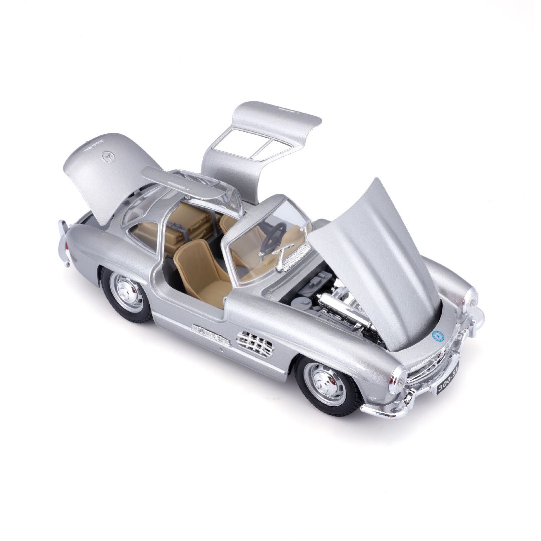 Bburago 1/24 Mercedes-Benz 300 SL (1954) - Silver
