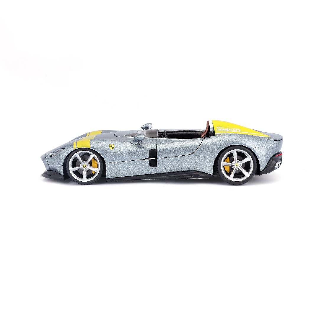 Bburago 1/24 R&P Ferrari Monza SP1 (Gray) - Click Image to Close