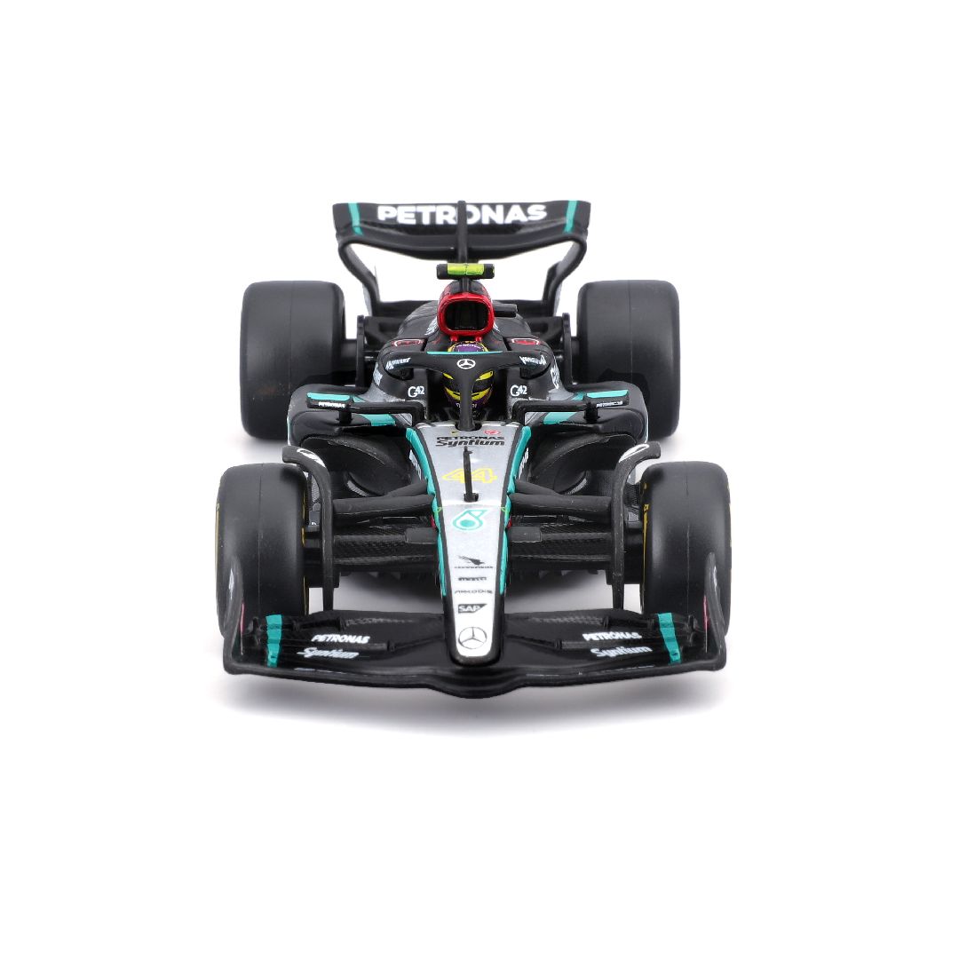 Bburago 1/43 F1 Mercedes W15 w/helmet (2024) - Hamilton #44
