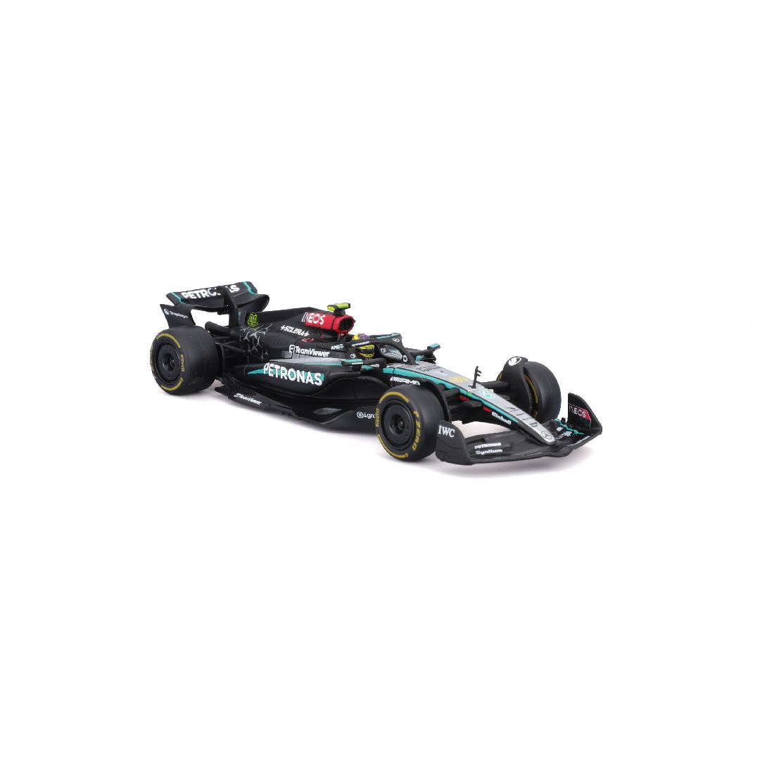 Bburago 1/43 F1 Mercedes W15 w/helmet (2024) - Hamilton #44