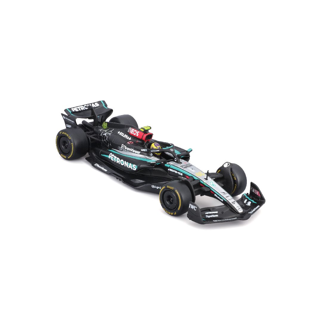 Bburago 1/43 F1 Mercedes W15 w/helmet (2024) - Hamilton #44
