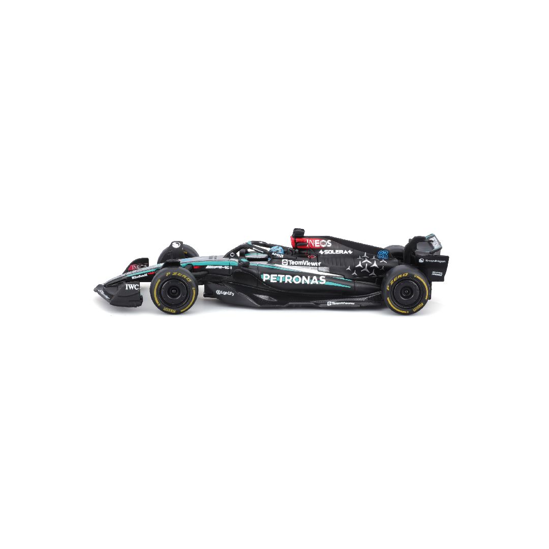 Bburago 1/43 F1 Mercedes W15 w/helmet (2024) - Russell #63
