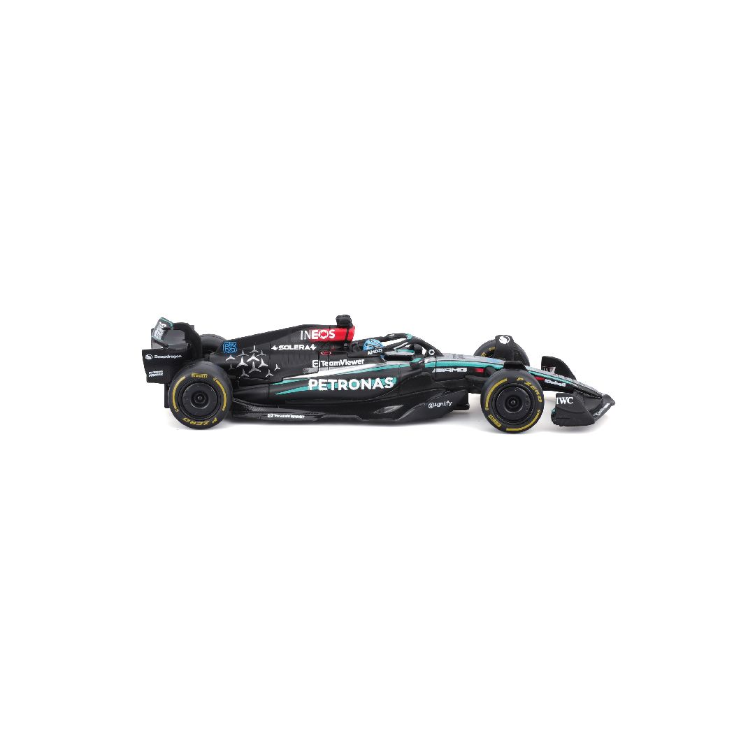 Bburago 1/43 F1 Mercedes W15 w/helmet (2024) - Russell #63