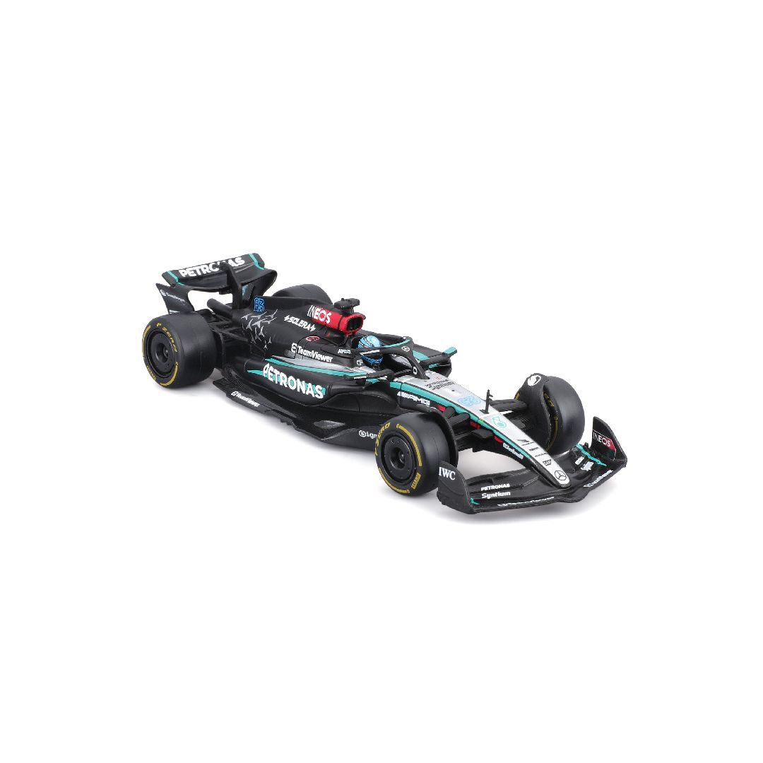 Bburago 1/43 F1 Mercedes W15 w/helmet (2024) - Russell #63