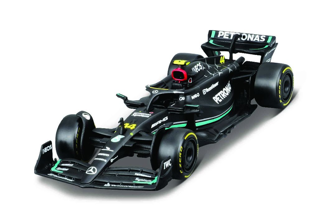 Bburago 1/43 F1 Mercedes Semi w/ W15 (2024) - Russell #63