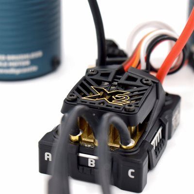 Castle Creations Mamba Micro X2, 16.8V, WP Sensored ESC with 1406-2280KV Combo.BEC Specification: Adjustable: 5.5V or 7.5V (2A Peak),Default 5.5V