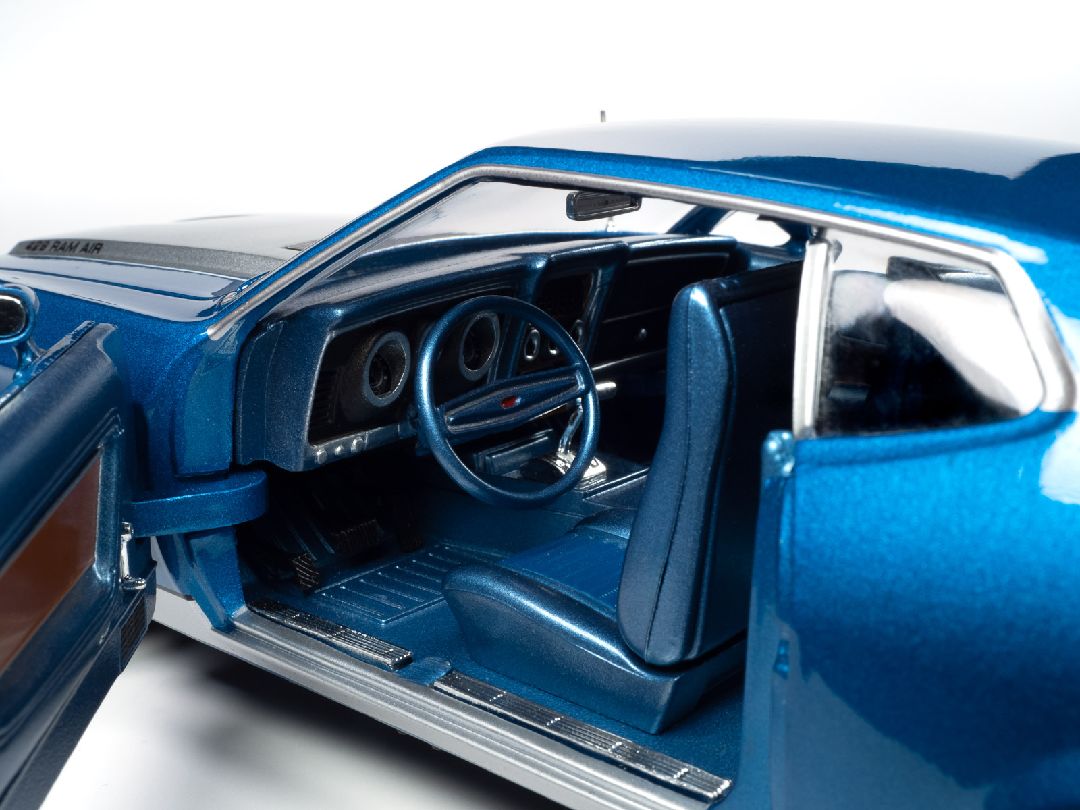 Damaged Box - American Muscle 1/18 1971 Mustang Mach 1, Blue