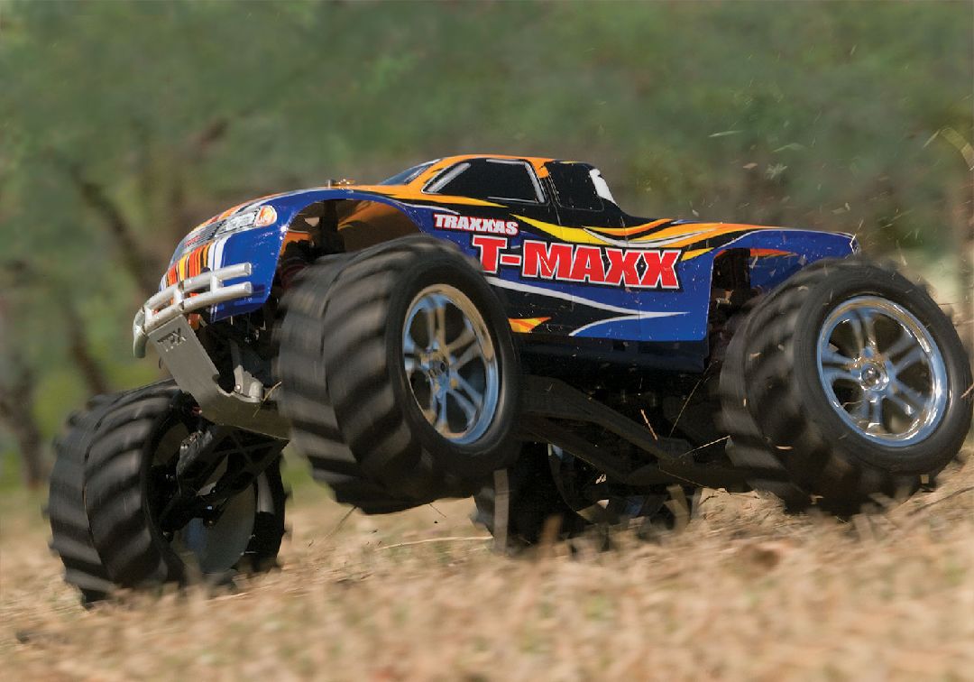 Damaged Box - Traxxas 1/10 T-Maxx Classic 4x4 RTR - Blue
