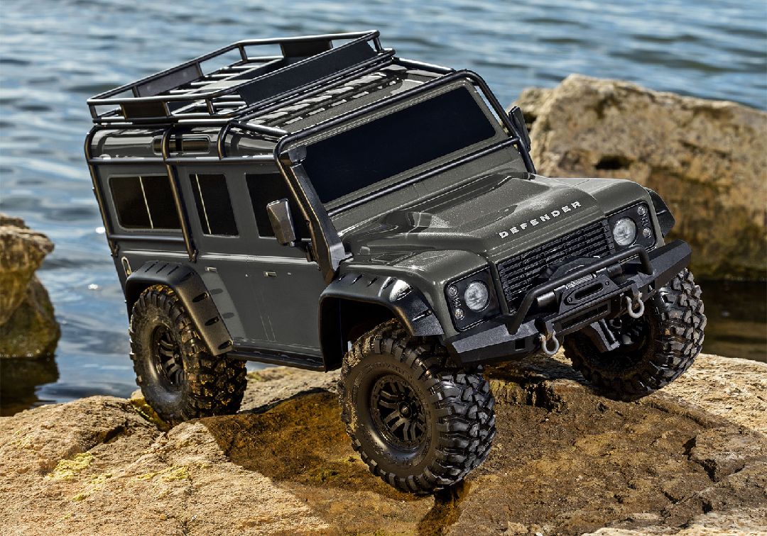 Damaged Box -Traxxas 1/10 TRX-4 Defender 4WD RTR, Clipless-Green