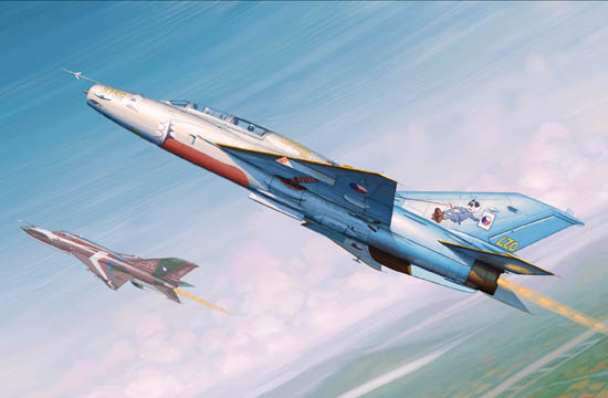Damaged Box - Trumpeter 1/48 MiG-21UM Fighter Damaged Box - Trumpeter 1/48 MiG-21UM Fighter