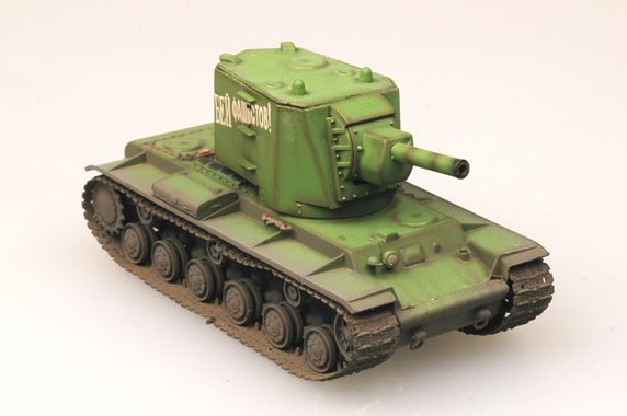 Easy Model 1/72 KV-2 tank with Early Russian Green - Click Image to Close