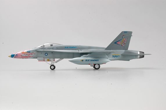 Easy Model 1/72 F/A-18C VFA-146 NG-300 - Click Image to Close