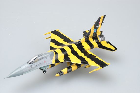 Easy Model 1/72 F-16A MLU BAF "TIGER MEET"