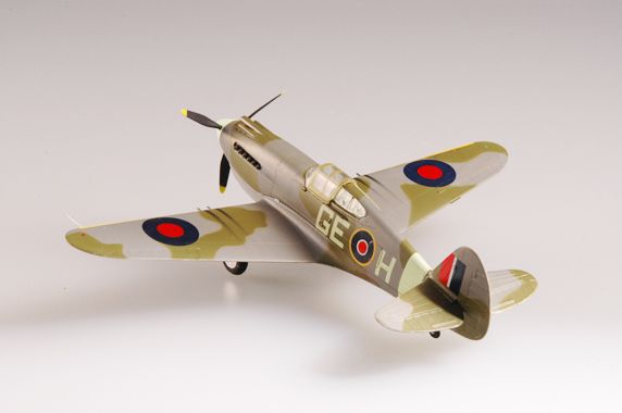 Easy Model 1/72 Tomahawk 11a 1943 West Africa