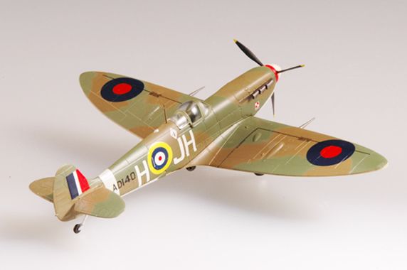 Easy Model 1/72 Spitfire Mk V RAF 317 Sqn 1941 - Click Image to Close