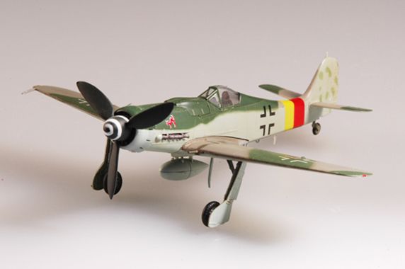 Easy Model 1/72 FW-190D-9 IV. /JG3 1945