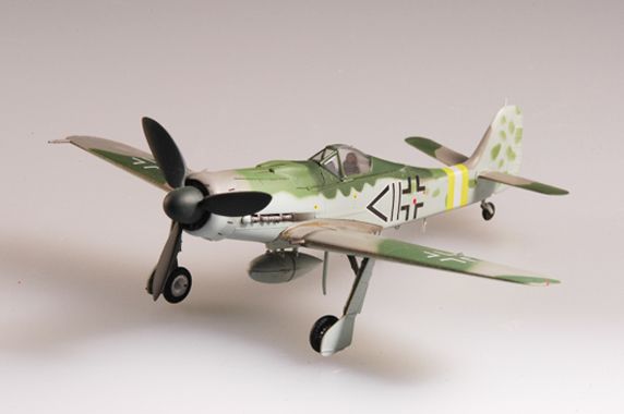 Easy Model 1/72 FW-190D-9 IV. /JG2 1945
