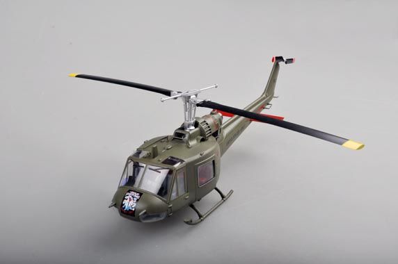 Easy Model 1/48 UH-1C