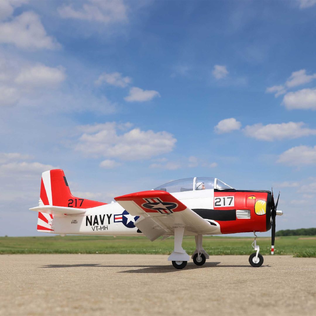 E-Flite T-28 Trojan 1.2m with Smart BNF Basic-