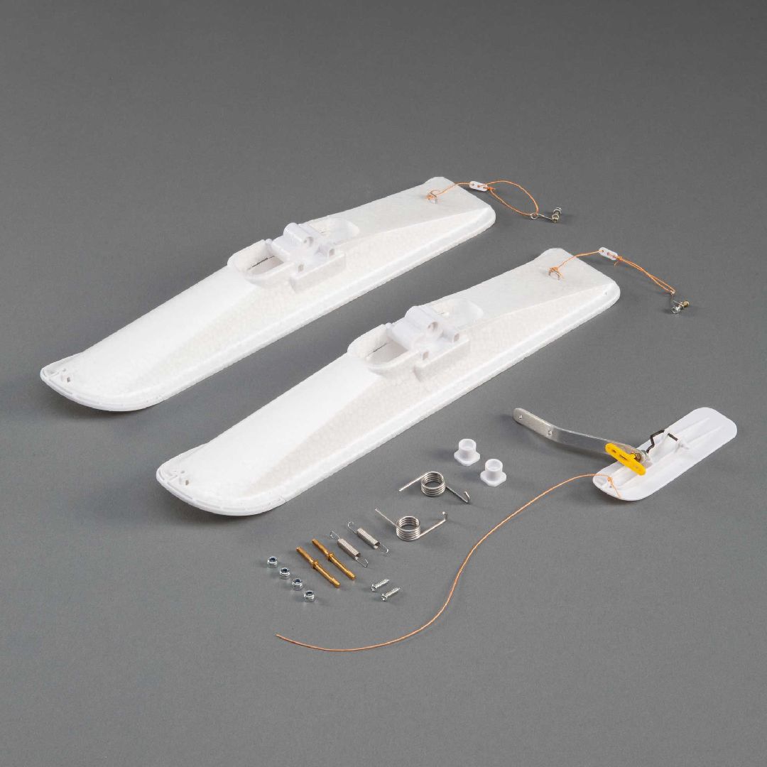 E-Flite 10-15 Size Taildragger Ski Set (3mm Axle)