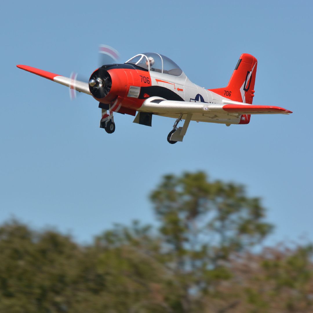 FMS T-28D V4 1400mm, Red PNP