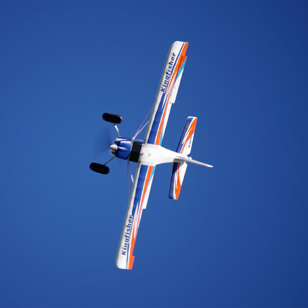 FMS Kingfisher 1400mm PNP with Reflex V3