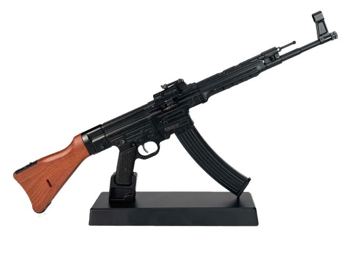 GoatGuns WW2 STG44 Metal Diecast Model Assembly Kit - Black