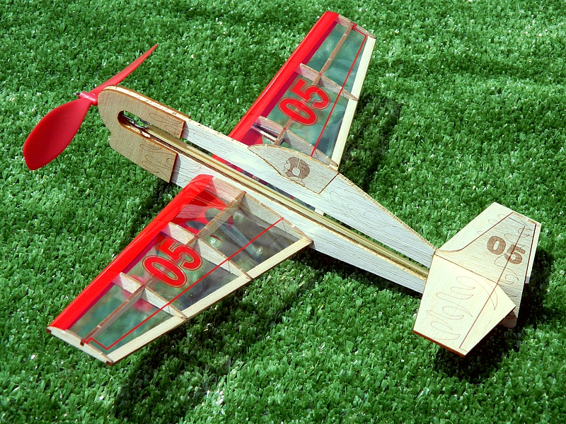 Guillow's miniModels Stunt Flyer Laser Cut Model Kit (1)