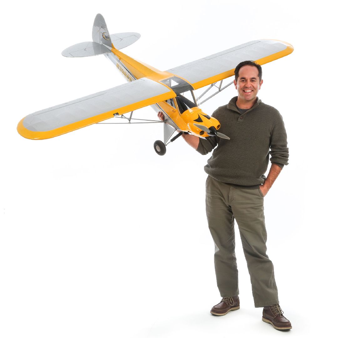 Hanger 9 Carbon Cub 15cc ARF