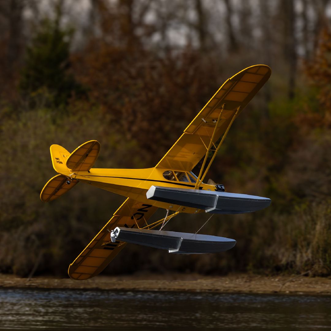 Hanger 9 J-3 Cub 10cc 85" PNP with Receiver and Battery