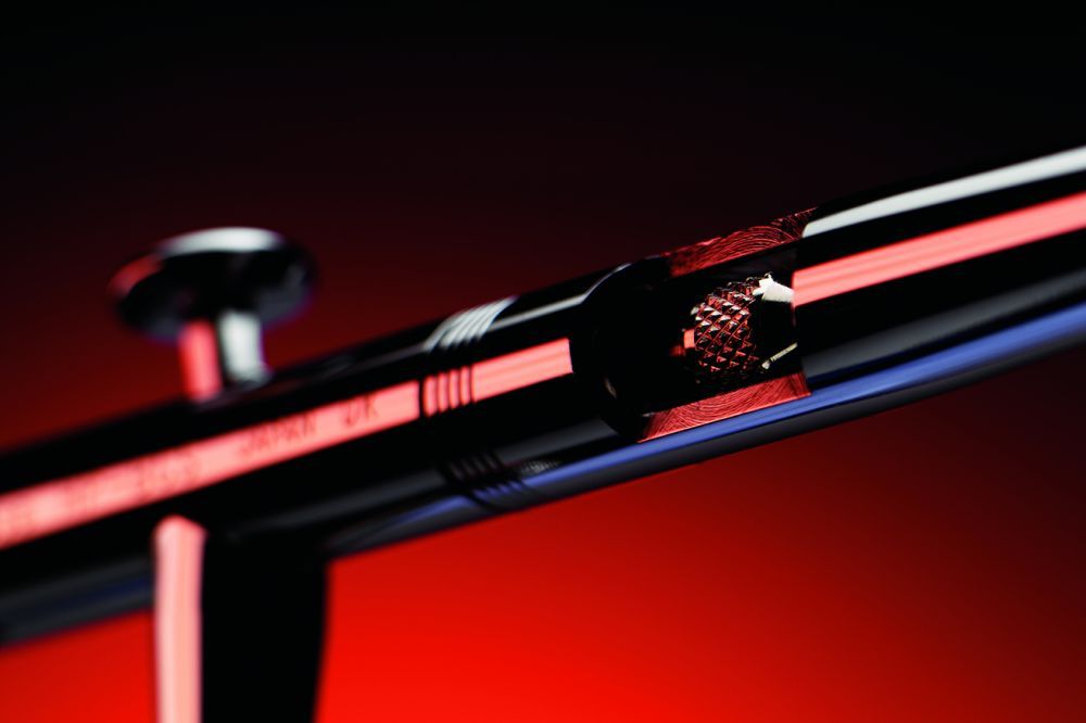 Iwata Eclipse HP-BCS Siphon Feed Dual Action Airbrush