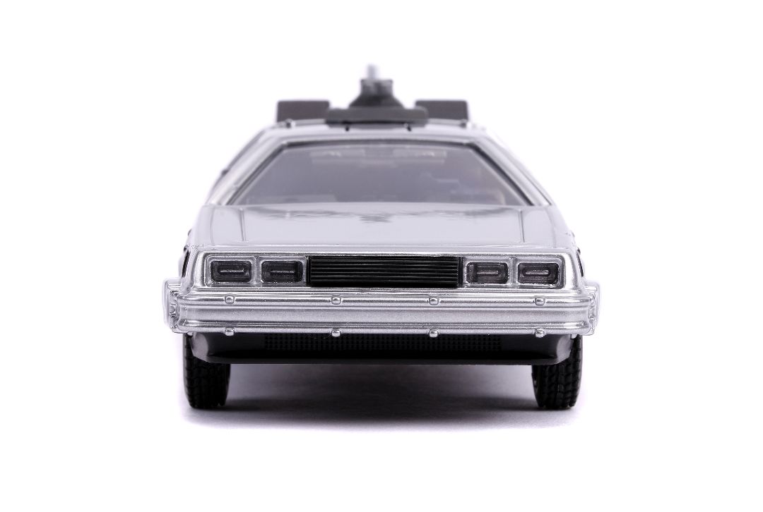 Jada 1/32 "Hollywood Rides" Back To The Future II Time Machine - Click Image to Close