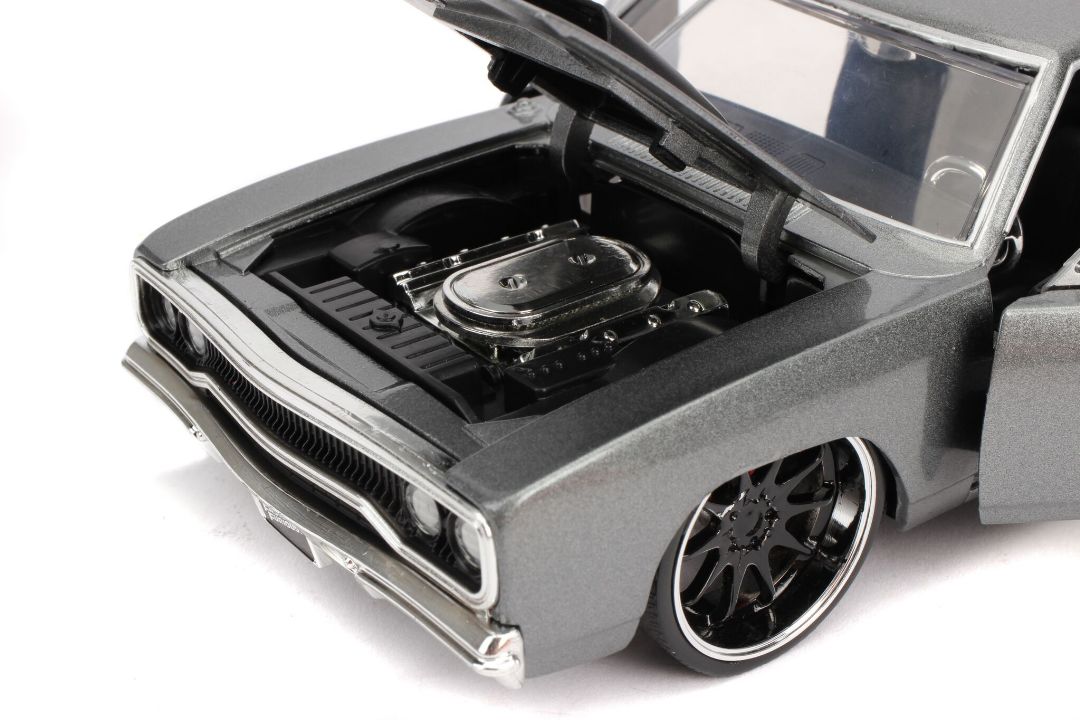 Jada 1/24 "Fast & Furious" Dom's Plymouth Road Runner